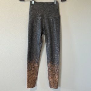 Beyond Yoga Gray Rose Gold Alloy Ombre Legging S Metallic High-Rise
